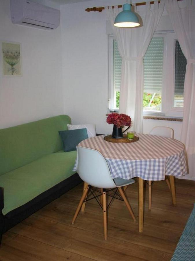 Apartmani Melita Malinska Extérieur photo